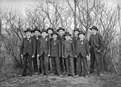 Kommunikanten Knaben